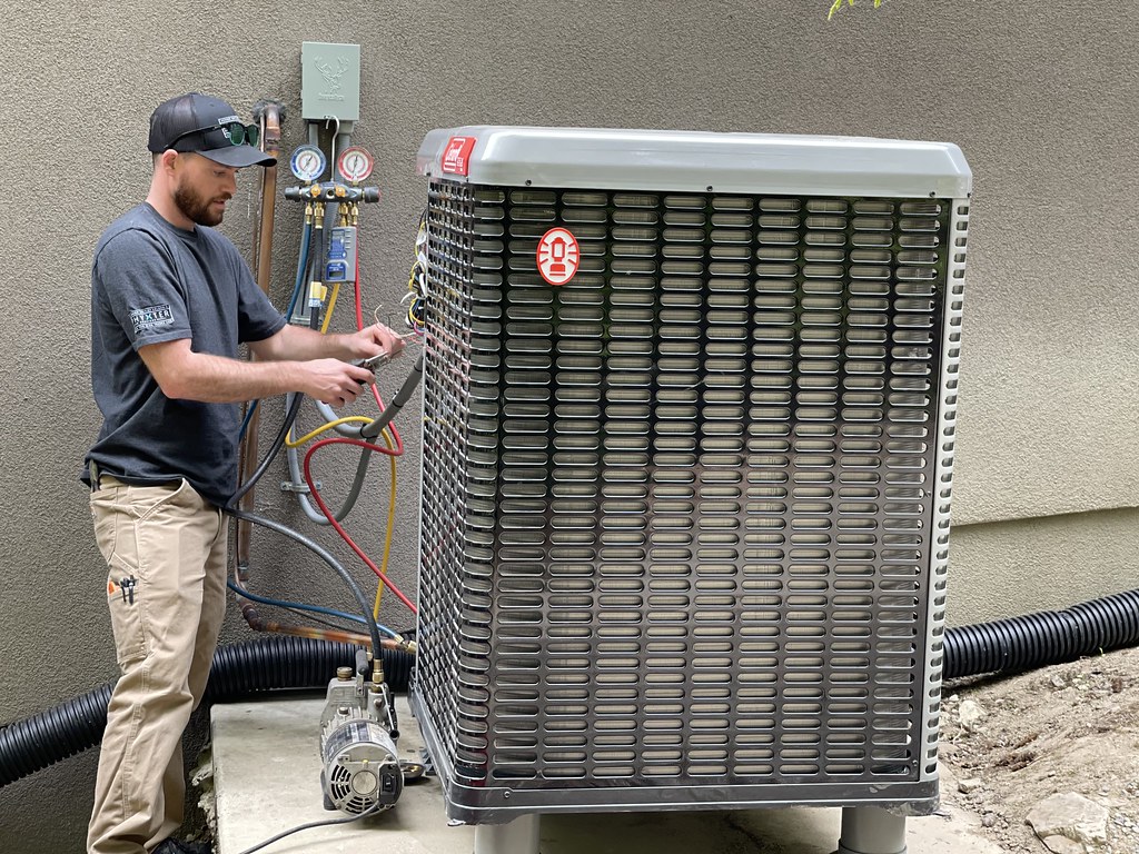 Gas vs. Electric vs. Oil Furnaces: Which Is Best for Wisconsin Homes?